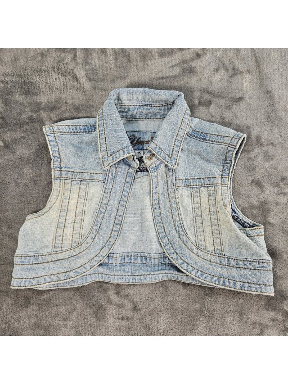 Denim Crop Vest Vintage Style Womens Size Small Y2K Western Boho Biker Rodeo